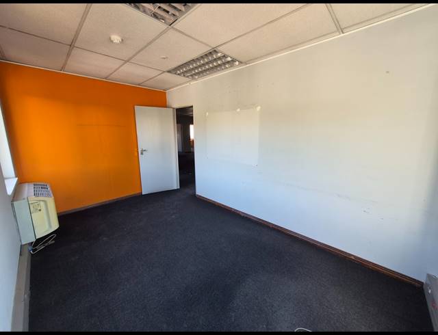 251M² OFFICE TO LET IN RIVONIA